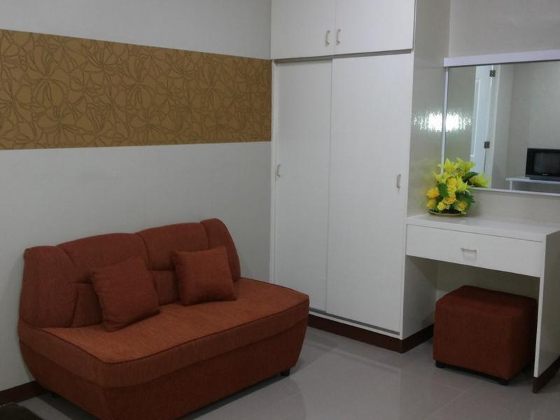 Big M Condotel Las Piñas Dış mekan fotoğraf